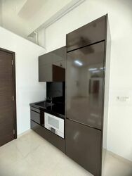 Eon Shenton (D2), Office #479510371